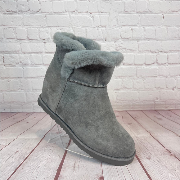 cushion air Shoes - Cushionaire Kenzie Cozy Hidden Wedge Gray Boots Women’s Size 9